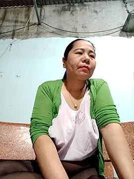 Queen 18200 online show from March 8, 2026, 2:04 am