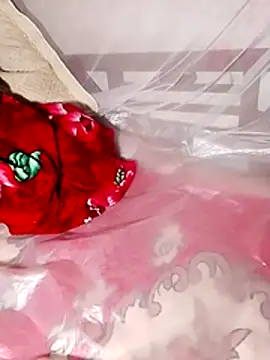 Hotpussy3ox online show from December 3, 2025, 2:04 pm