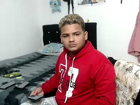 Boycuriousxxx online show from November 13, 2025, 10:25 am