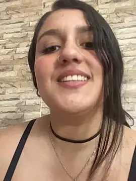 Snapshot of saray_gomez22 chatting on December 13, 2024, 7:58 am saray gomez22 online show from December 13, 2024, 7:58 am