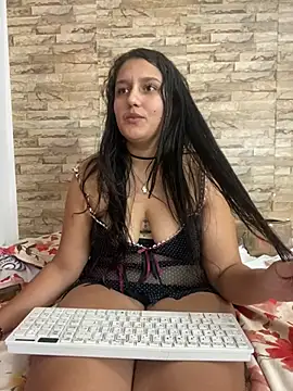 Snapshot of saray_gomez22 chatting on December 15, 2024, 6:07 am saray gomez22 online show from December 15, 2024, 6:07 am