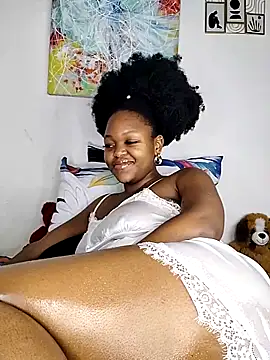Snapshot of Sexymamibo chatting on April 24, 2026, 3:14 pm Sexymamibo online show from April 24, 2026, 3:14 pm