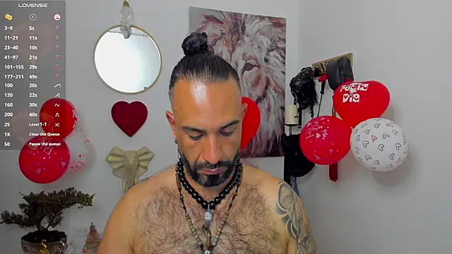 Snapshot of mr_maik chatting on February 13, 2025, 1:59 pm mr maik online show from February 13, 2025, 1:59 pm