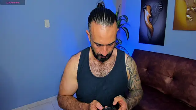 Snapshot of mr_maik chatting on October 3, 2025, 2:30 am mr maik online show from October 3, 2025, 2:30 am