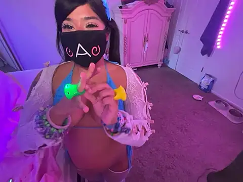 Onlypawzz online show from March 30, 2026, 2:01 am