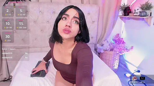 KasiaNoir  online show from October 22, 2025, 12:27 pm