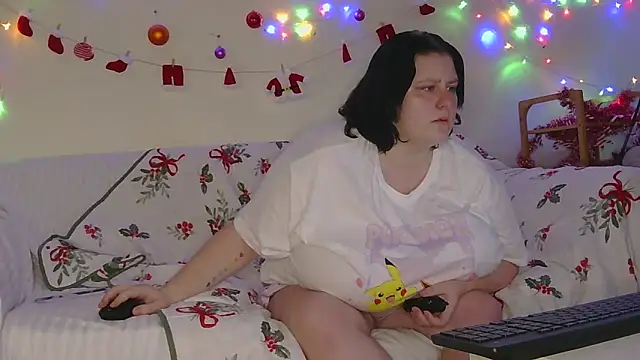 tvshtvsh24 online show from December 21, 2025, 5:25 am