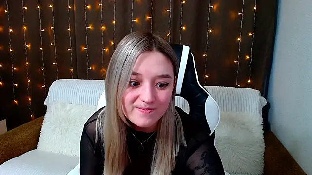 JessRosen online show from January 10, 2025, 4:33 am