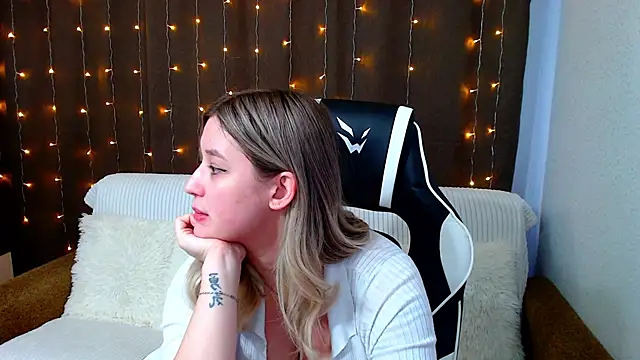 JessRosen online show from January 16, 2025, 10:32 am