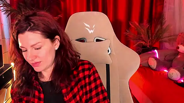 April o Nill online show from April 22, 2026, 1:01 pm