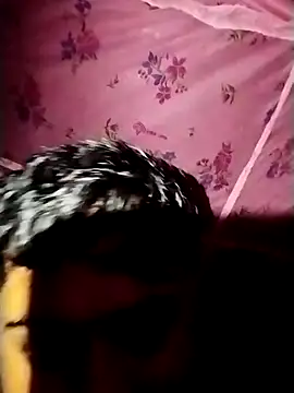 alex4020 online show from November 3, 2025, 5:25 pm