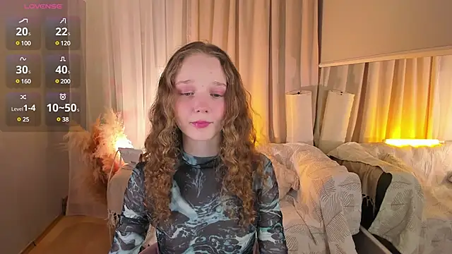 Snapshot of _Rose_Charming_ chatting on February 22, 2025, 7:23 am Rose Charming online show from February 22, 2025, 7:23 am