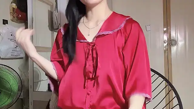 LinhChi 9x online show from March 26, 2026, 1:17 pm