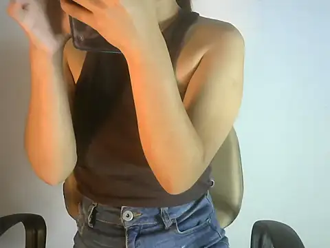 Manvi1510 online show from February 13, 2026, 4:52 am