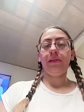 miss hanna07 online show from November 13, 2025, 5:23 pm