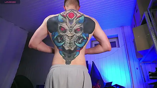 dustyn fox online show from October 31, 2025, 3:35 pm