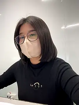 LanJeny sexy online show from December 6, 2024, 8:05 am