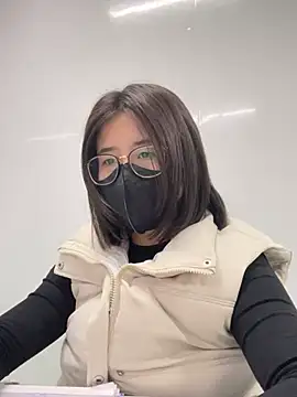 LanJeny sexy online show from December 11, 2024, 2:19 am