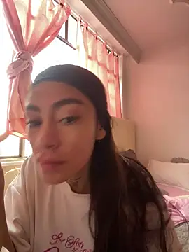 Effy Bonny online show from October 9, 2025, 4:38 pm