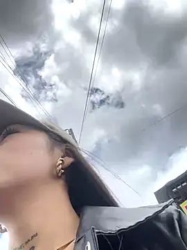 Effy Bonny online show from October 26, 2025, 4:35 pm