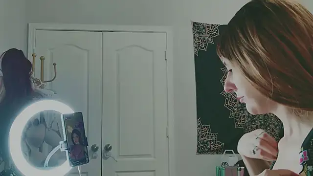 Snapshot of MissyRoulette chatting on November 13, 2025, 8:13 am MissyRoulette online show from November 13, 2025, 8:13 am