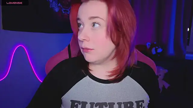 gitera  online show from April 17, 2026, 9:29 pm