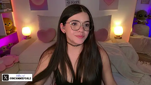 Snapshot of cammiefoalss chatting on February 21, 2026, 8:54 pm cammiefoalss online show from February 21, 2026, 8:54 pm