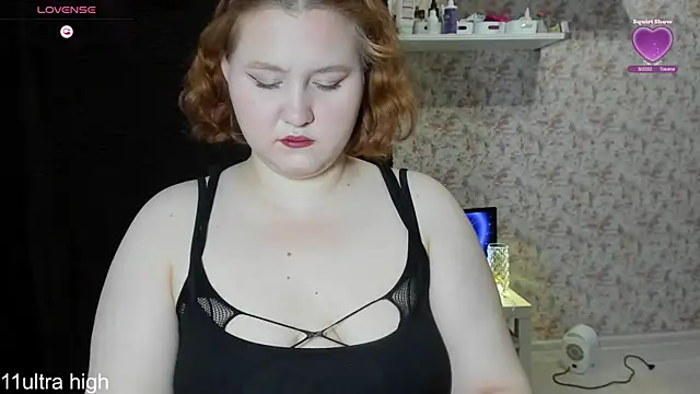 Snapshot of GeorginiaGrimes chatting on October 28, 2025, 9:57 am GeorginiaGrimes online show from October 28, 2025, 9:57 am