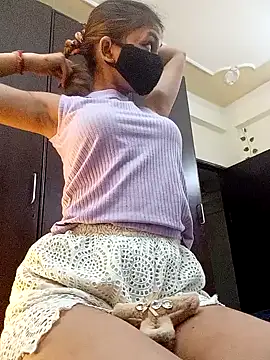 Snapshot of sona-877 chatting on February 10, 2025, 8:42 am sona-877 online show from February 10, 2025, 8:42 am