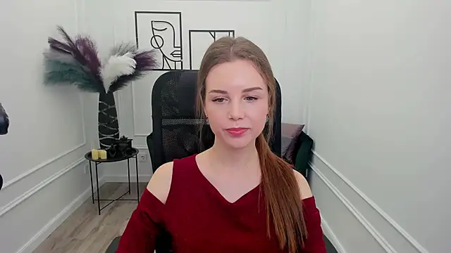 MileyWings online show from November 30, 2025, 12:42 pm