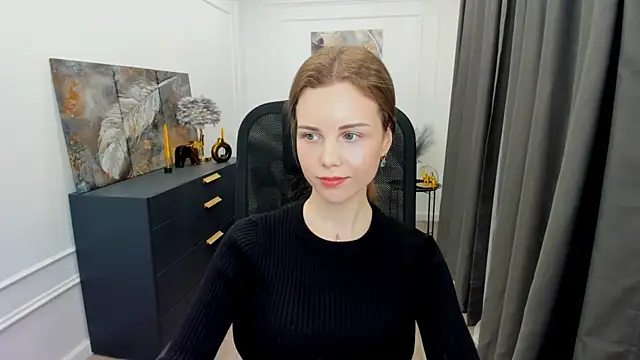 MileyWings online show from April 19, 2026, 11:42 am