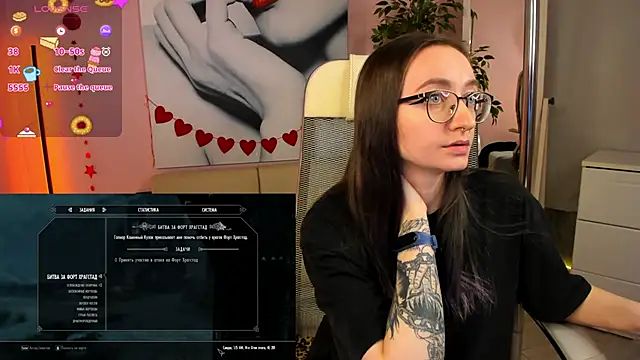 Snapshot of ShiroHeby chatting on February 15, 2025, 5:17 pm ShiroHeby online show from February 15, 2025, 5:17 pm