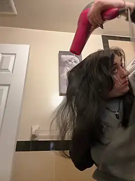 ThicBunz online show from October 2, 2025, 3:30 pm