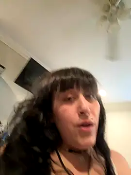 ThicBunz online show from December 1, 2025, 4:23 pm