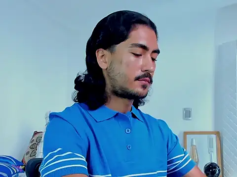 Snapshot of david__johnson372 chatting on October 12, 2025, 1:21 pm david johnson372 online show from October 12, 2025, 1:21 pm