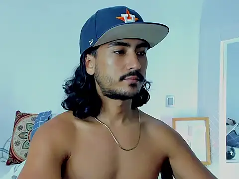 Snapshot of david__johnson372 chatting on October 19, 2025, 12:55 am david johnson372 online show from October 19, 2025, 12:55 am