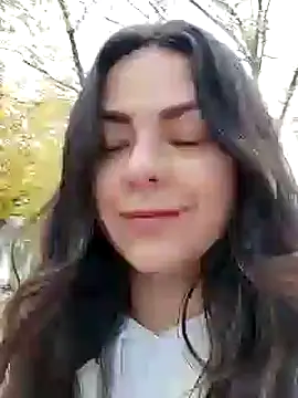 Alicia Hot1 online show from December 2, 2024, 9:35 am