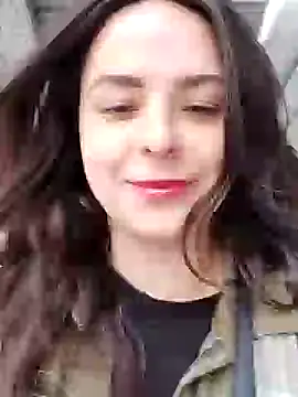 Alicia Hot1 online show from December 3, 2024, 2:05 pm