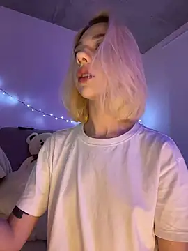  urbestie  online show from March 29, 2026, 1:05 am