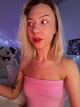  urbestie  online show from July 14, 2026, 10:26 pm