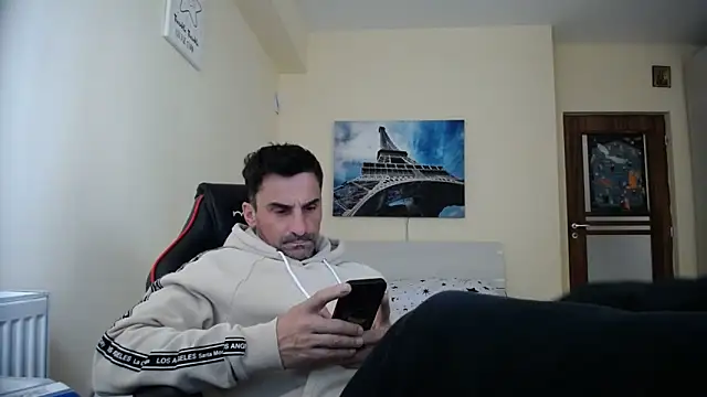 amydamarw online show from March 21, 2026, 1:37 pm