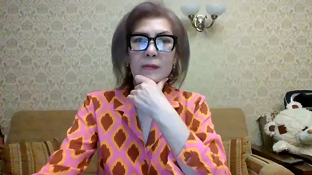 Elegant00Lady online show from February 26, 2026, 3:55 pm