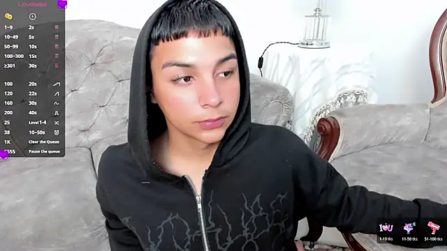 Snapshot of Seductivo_jr chatting on June 27, 2026, 4:50 am Seductivo jr online show from June 27, 2026, 4:50 am