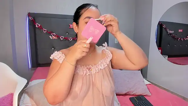 emma lye online show from April 17, 2026, 8:45 pm