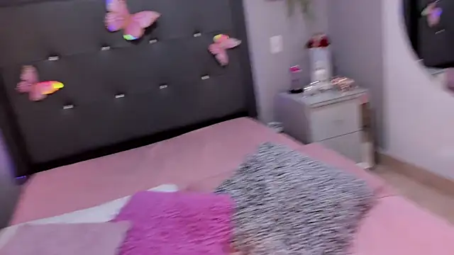 emma lye online show from July 7, 2026, 1:37 pm