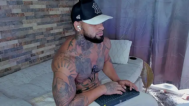 Snapshot of zaiin_diesel chatting on January 6, 2025, 7:13 pm zaiin diesel online show from January 6, 2025, 7:13 pm