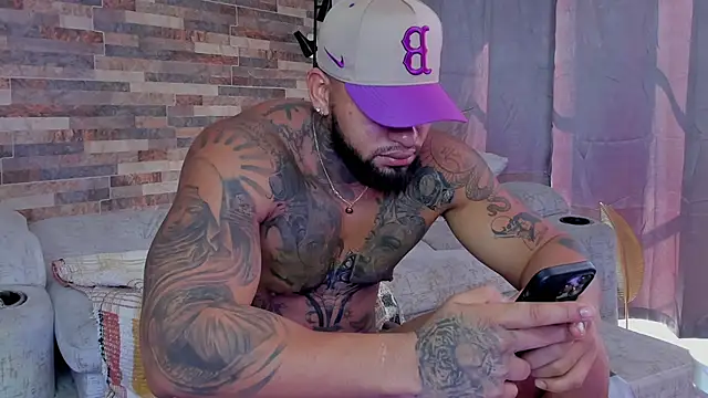 Snapshot of zaiin_diesel chatting on January 12, 2025, 1:48 pm zaiin diesel online show from January 12, 2025, 1:48 pm