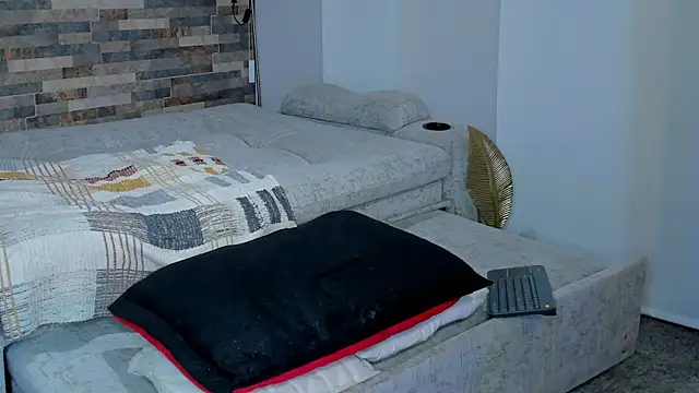 Snapshot of zaiin_diesel chatting on March 15, 2025, 10:03 am zaiin diesel online show from March 15, 2025, 10:03 am