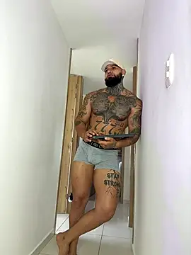 Snapshot of zaiin_diesel chatting on September 14, 2025, 1:32 pm zaiin diesel online show from September 14, 2025, 1:32 pm