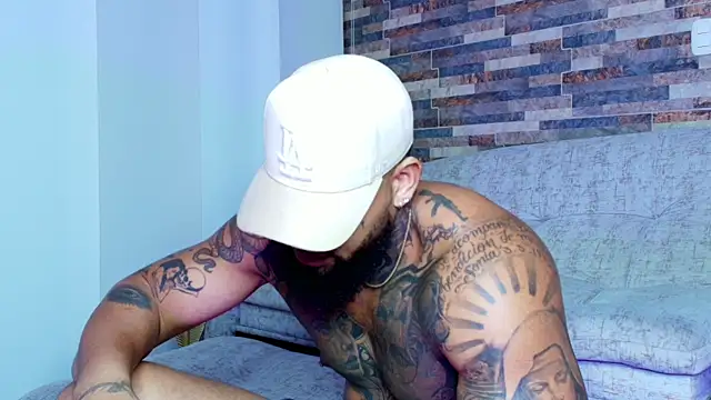 Snapshot of zaiin_diesel chatting on October 5, 2025, 1:15 am zaiin diesel online show from October 5, 2025, 1:15 am